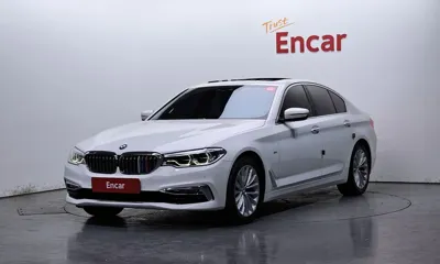 BMW 5-Series · 2018 год