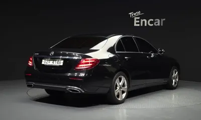 Mercedes-Benz E-Class 2017, 188516 км, за 15900000 KRW - фото 2