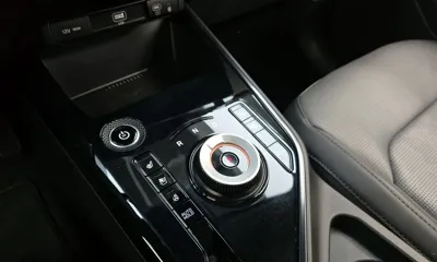 Kia Niro 2024, 8765 км, за 28800000 KRW - фото 9