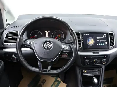 Volkswagen Sharan 2018, 66900 км, за 84500 CNY - фото 28