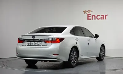 Lexus ES 2018, 87961 км, за 28500000 KRW - фото 2