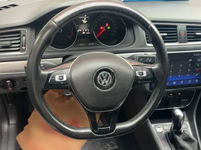 Volkswagen Lavida 2017, 93900 км, за 53010.56 CNY - фото 7