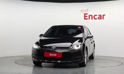 Volkswagen Golf 2016, 100744 км, за 12990000 KRW