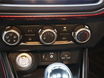 Nissan Bluebird 2018, 108000 км, за 35800 CNY - фото 17