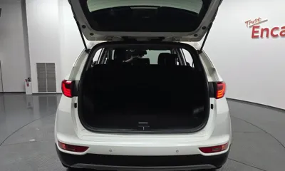 Kia Sportage 2018, 100608 км, за 11000000 KRW - фото 20
