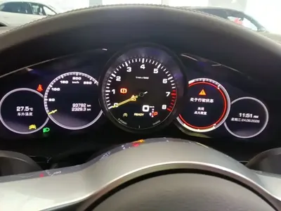 Porsche Cayenne Hybrid 2021, 93699 км, за 315300 CNY - фото 18