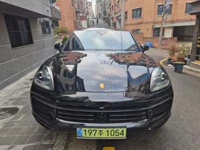 Porsche Cayenne · 2023 год