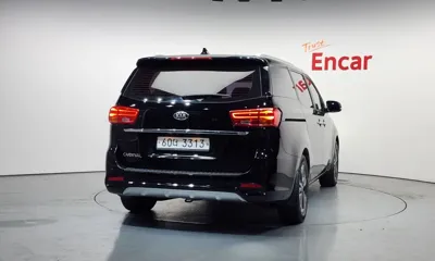 Kia Canival 2019, 88025 км, за 12700000 KRW
