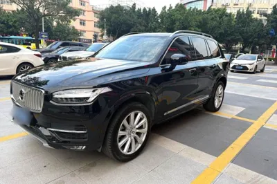 Volvo XC90 · 2018 год