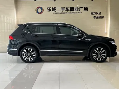 Volkswagen Tiguan L 2021, 32000 км, за 115000 CNY - фото 5
