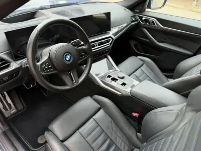 BMW 宝马i4 M 2024, 34000 км, за 269900 CNY - фото 9