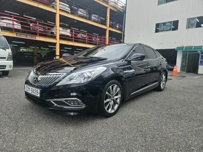 Hyundai Grandeur · 2015 год