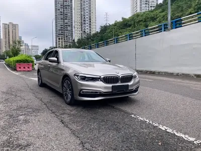 BMW 5 Series 2017, 91000 км, за 114900 CNY - фото 2