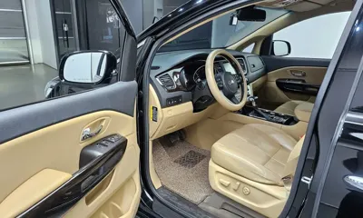 Kia Canival 2019, 79873 км, за 16900000 KRW - фото 10