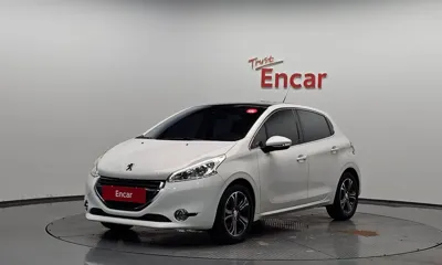 Peugeot 208 · 2016 год