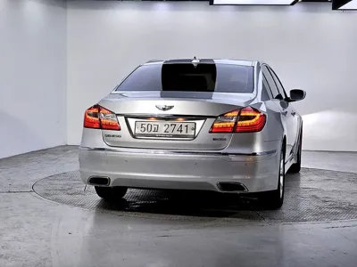 Hyundai Genesis 2012, 190075 км, за 2800000 KRW - фото 3
