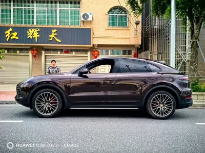 Porsche Cayenne 2019, 150000 км, за 298000 CNY - фото 3