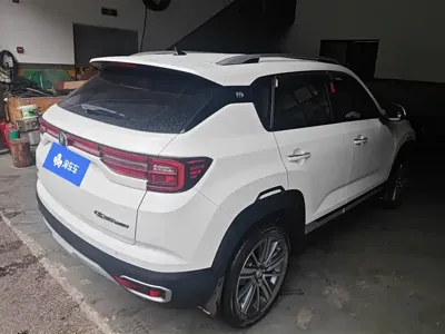 Changan CS35PLUS 2019, 73600 км, за 28000 CNY