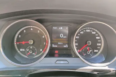 Volkswagen Tiguan L 2018, 78300 км, за 63656.18 CNY - фото 11