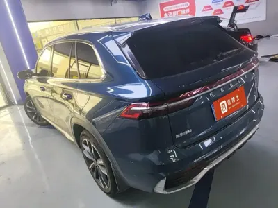 Geely Xingyue L 2022, 64000 км, за 69800 CNY