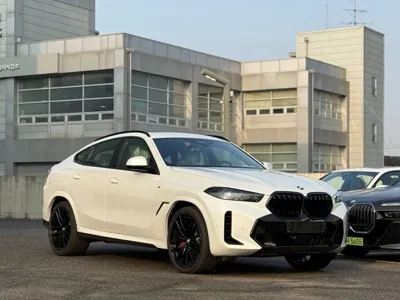 BMW X6 2026, 6000 км, за 126810000 KRW