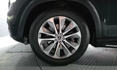 Mercedes-Benz GLE-Class 2023, 26422 км, за 99900000 KRW - фото 5