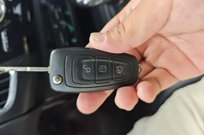 Ford Focus 2017, 108900 км, за 27764.4 CNY - фото 29