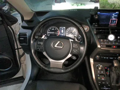 Lexus NX 2017, 98300 км, за 98087.78 CNY - фото 11