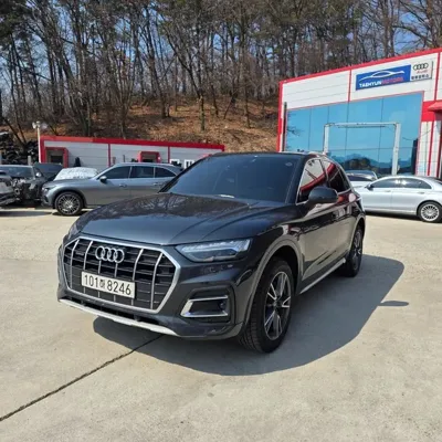 Audi Q5 2022, 57567 км, за 35000000 KRW