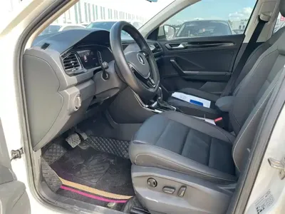 Volkswagen T-Roc 2023, 16800 км, за 129000 CNY - фото 6