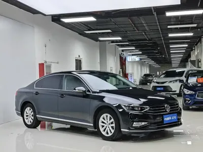 Volkswagen Magotan 2020, 93000 км, за 69800 CNY