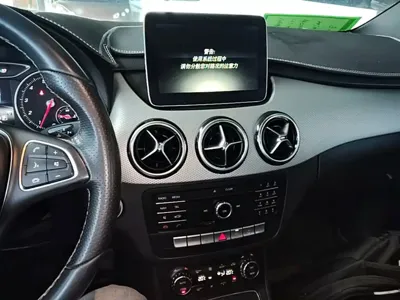 Mercedes-Benz B-Class 2017, 106199 км, за 49500 CNY - фото 13