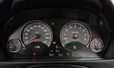 BMW M4 2016, 96097 км, за 37500000 KRW - фото 8