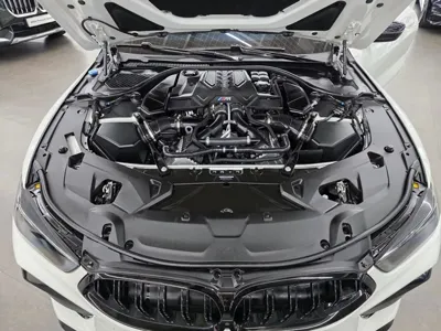 BMW M8 2025, 4193 км, за 159000000 KRW - фото 6