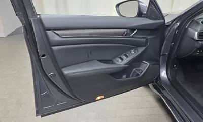 Honda Accord 2022, 55030 км, за 23700000 KRW - фото 24