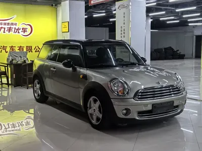 MINI Mini Clubman 2009, 95000 км, за 23000 CNY