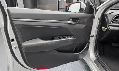 Hyundai Avante 2016, 66328 км, за 8800000 KRW - фото 24