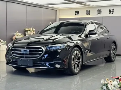 Mercedes-Benz E-Class · 2025 год