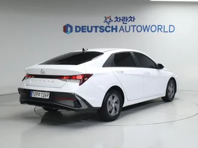 Hyundai Avante 2025, 1322 км, за 20800000 KRW