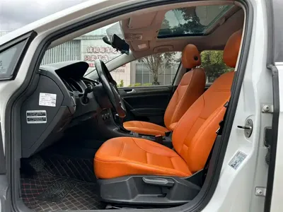 Volkswagen Golf 2014, 130000 км, за 29800 CNY