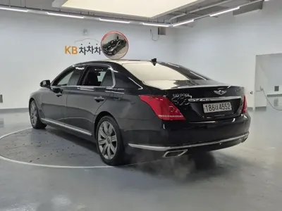Genesis EQ900 2018, 135940 км, за 22900000 KRW