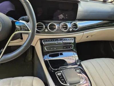 Mercedes-Benz E-Class 2023, 25000 км, за 68920000 KRW - фото 9