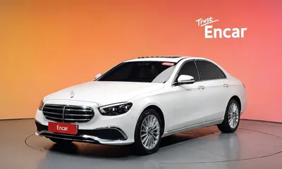 Mercedes-Benz E-Class · 2022 год