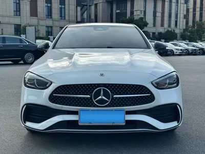 Mercedes-Benz C-Class 2025, 24000 км, за 215799 CNY