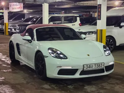 Porsche 718 2018, 59000 км, за 53500000 KRW