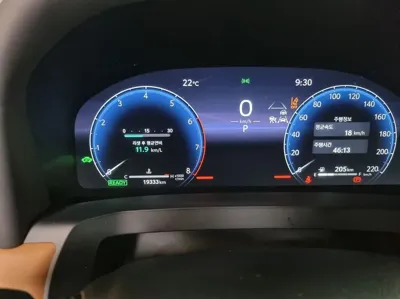 Toyota Alphard 2024, 19333 км, за 94900000 KRW - фото 8
