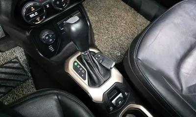 Jeep Renegade 2017, 110885 км, за 8900000 KRW - фото 9