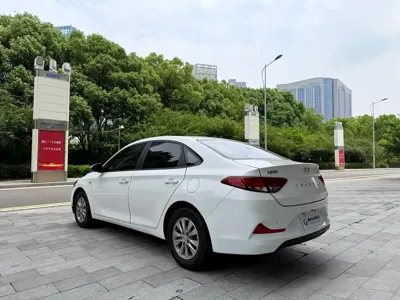 Hyundai Elantra 2021, 80000 км, за 36800 CNY - фото 8