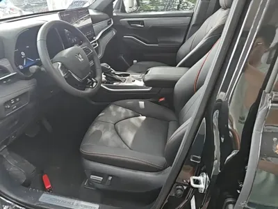 Toyota Crown Kluger 2026, 100 км, за 261800 CNY - фото 15