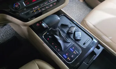 Kia Canival 2018, 159882 км, за 10500000 KRW - фото 9
